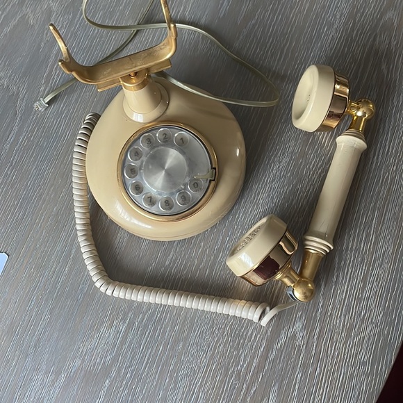 Vintage Western Electric Cream Ratary Princess Phone French style - Picture 3 of 7